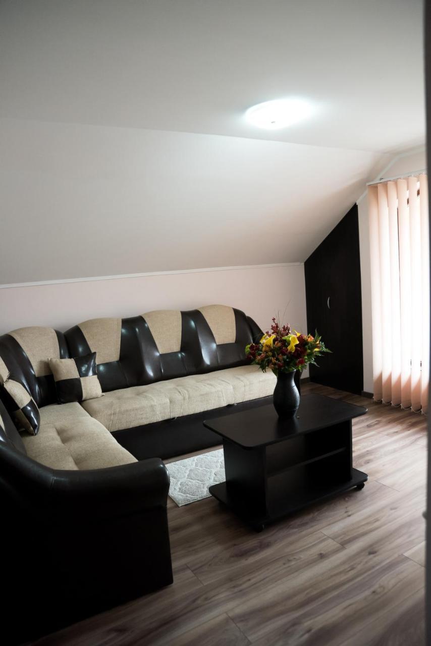 Step Inn Alba Iulia Extérieur photo